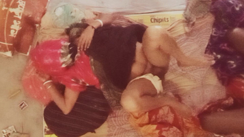 Bengaliauntykichut: I fucked my stepmom during the day