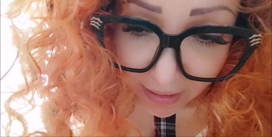 savannahamatoriale: Professore, credo che questo sia l'atteggiamento giusto per riparare al...