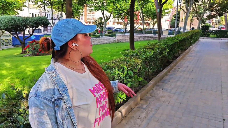 Latincurvyredhead: Żona mojego przyrodniego brata prosi mnie, abym pomógł jej cieszyć...