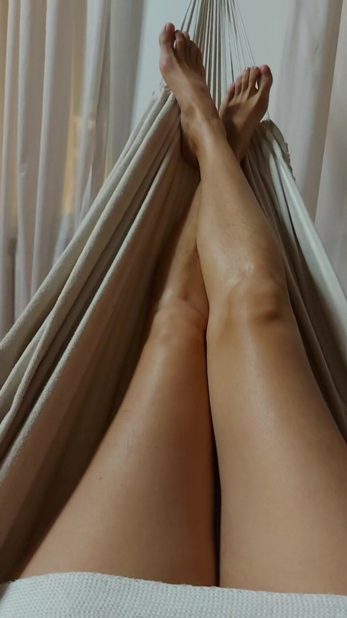 GinnaGg: 내 다리 좀 봐