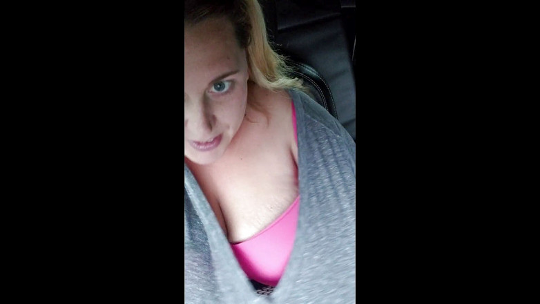 Kat Cumsalot Productions: Changement dans la voiture Kat Cumsalot