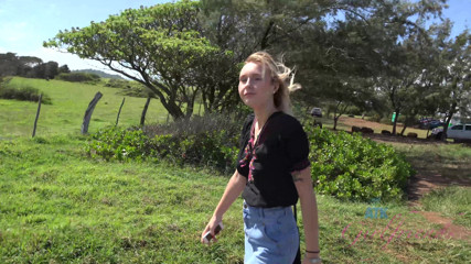 ATK Fans (Girlfriends): Vacaciones virtuales en Hawaii con la traviesa costa de Peyton 5/7