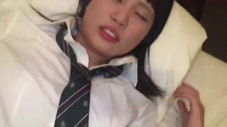 Asians in love: nastolatka Omunibus