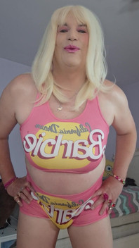 I Want to Be Your Bimbo Dolly!