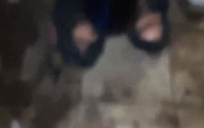Karely Ruiz: Schwägerin erfüllte eine wette nach der party und ich kam...