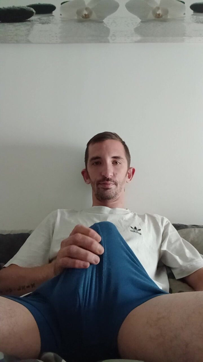 Alexis bondoux: Xxl de un chico joven con gran corrida
