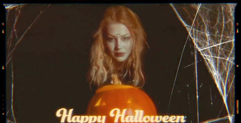 Goddess Misha Goldy: Boo dnes se cítím mnohem lépe! Woohoo dnes mohu vylezt...