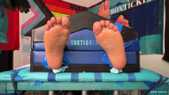 Ticklish Chubs: Solletico provocante per J