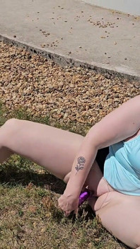 Outdoor Meinen Vibrator Gefickt