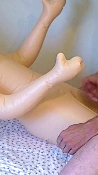 Sexdoll: глибокий кремпай, трах, мастурбація