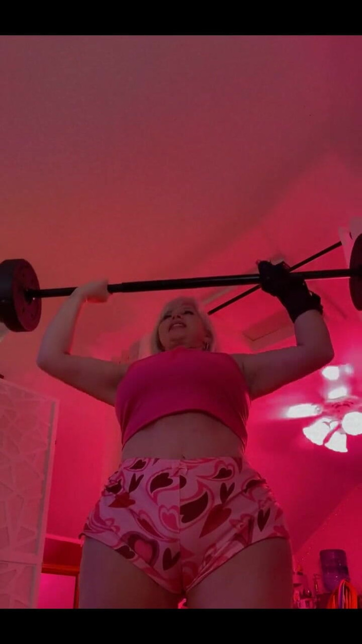 PaintedRose: Kas yapmak için kaldırma ileriye doğru ilerlemeye devam et.