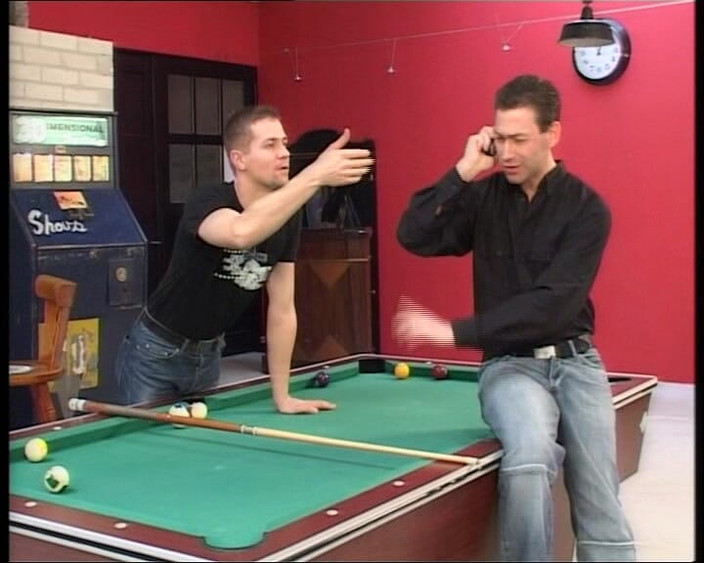 Busty German Sluts: Rubia puta de Alemania follada duro en la mesa de...