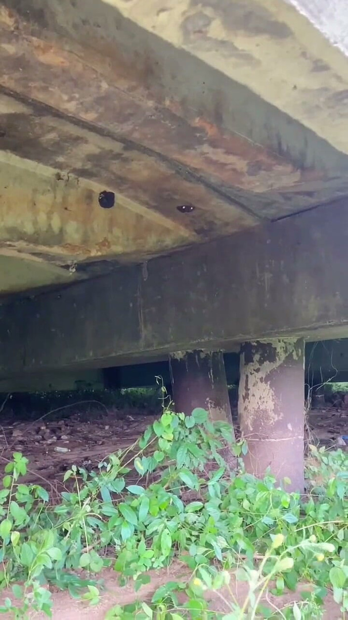 BLACKSHOOTERR: Under the Bridge Outdoor Fucking His Ass Well