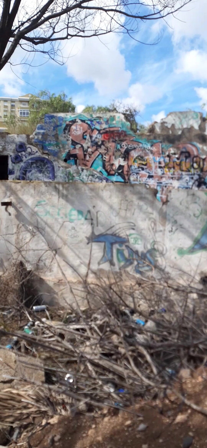 Orinadas_jmv54: Висока і велика сеча