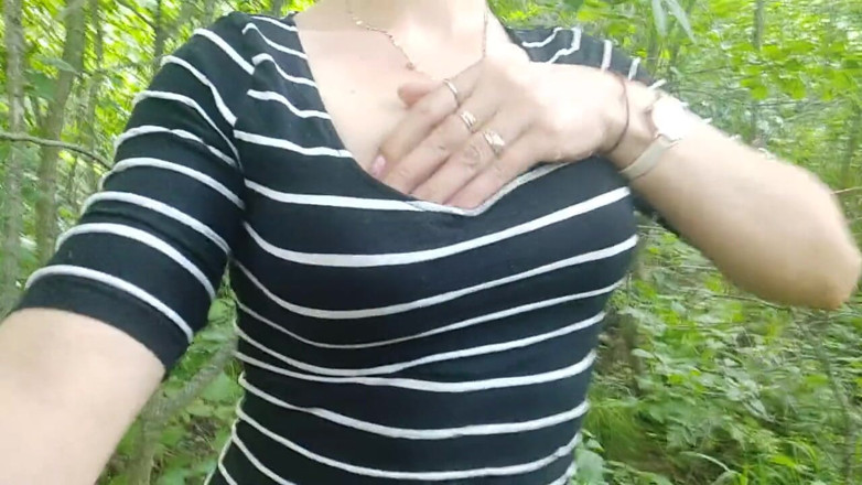 DirtyLubov: Outdoor Pussy Dildo Masturbation