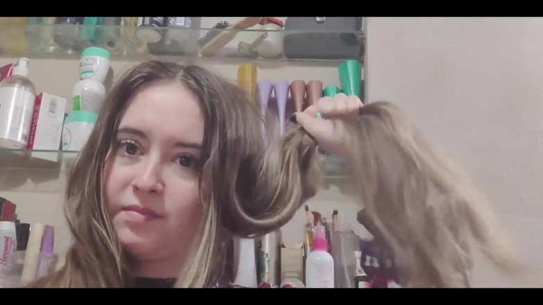 RavenHearth666VIP: Saçımı fırçalıyor ve detangling