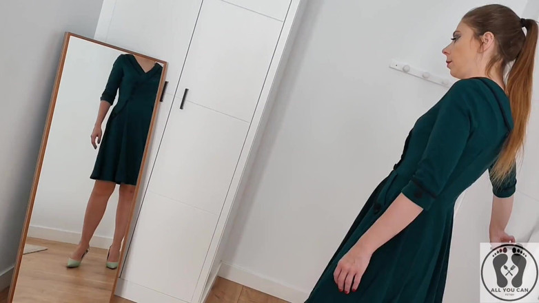 All You Can Fetish: Milf Alice Maze en lencería vintage, vestido verde, columpio sexual