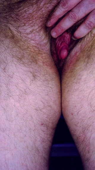 RonBeastlyFTM: Uomo da donna a uomo trans si masturba e squirta...