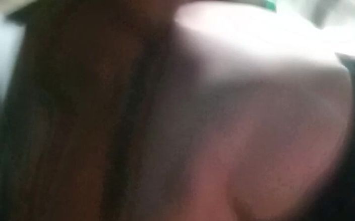 Kinglucero and nahinawahine: U가 깨어날 때 가장 먼저 하는 일은 비디오 댓글 속도를 보고 U가 할 수 있는 모든 사이트에서 공유하는 것입니다.