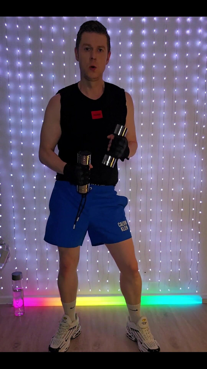 Roman Heart: Fitness Workout in Blue Ck Shorts