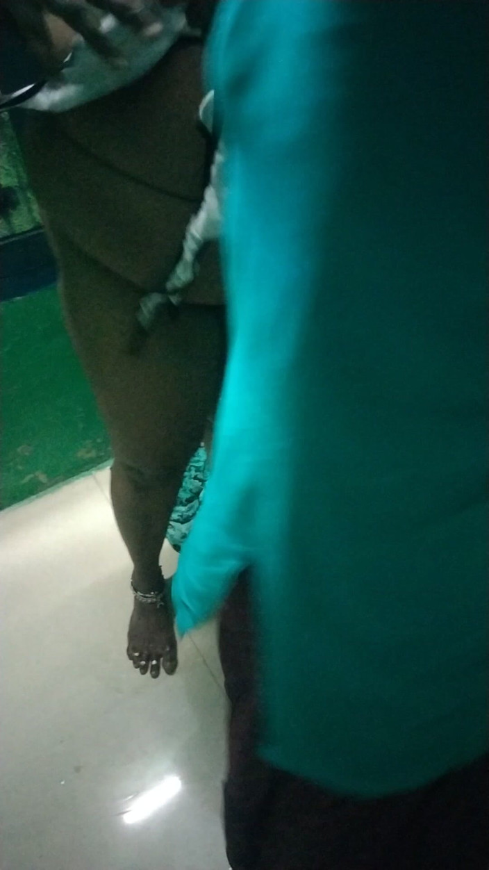 Tamil lesbian: Elbise giyen ateşli seks