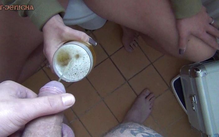 Sinika Skara: Il meglio del pisciare