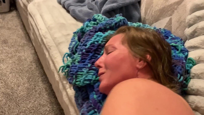 Farmers Wifey: Breakin N Nový Gauč Deep Throat Rozbít moji kundičku