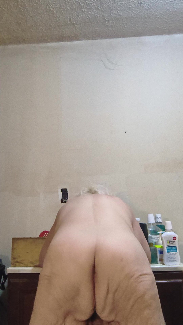 HerculesnVENUS: Twerking N Slurting Slut
