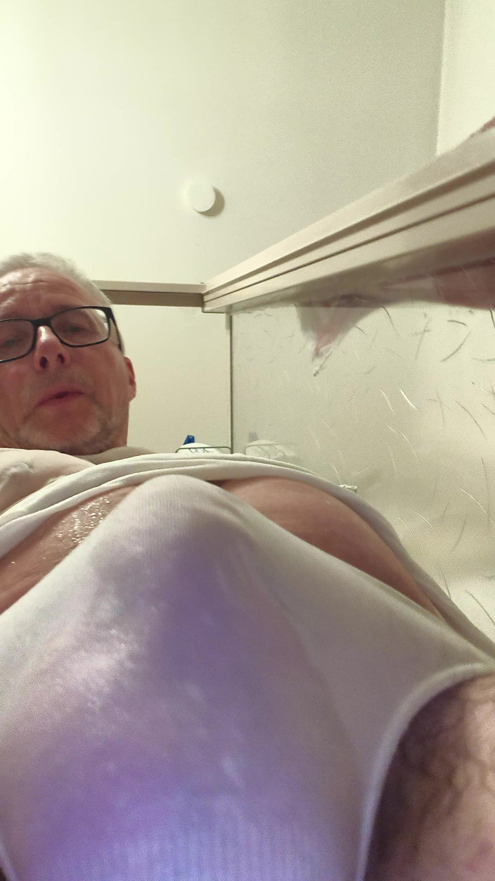 loenne1: Wet T-shirt and Wet Underpants While Showering