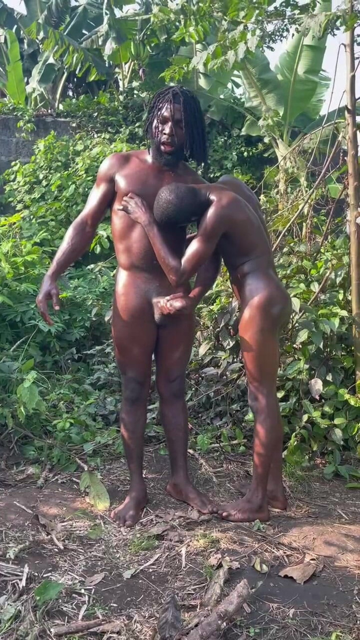 Thelittle_brown: This Farmer Fuck Me Hardcore
