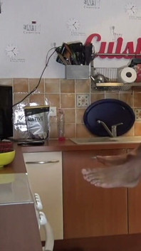 Ciesz się tym niesamowitym francuskim amatorem porno bez siodła z kolesiami tak seksownymi
