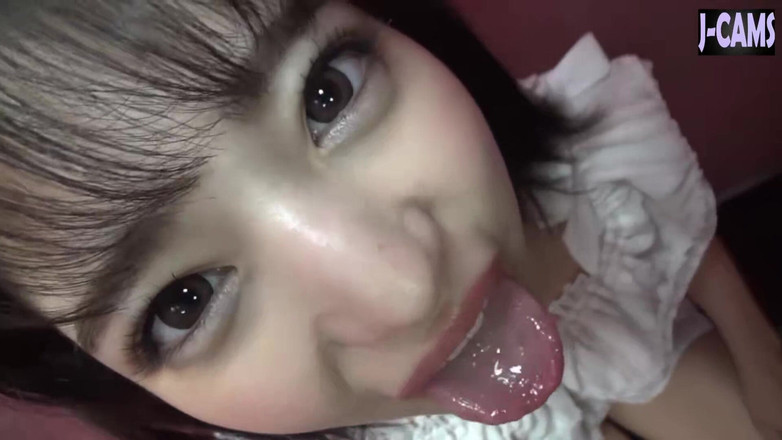 J-Cams: Charmante schönheit. Verspieltes date mit einem schmutzigen lächeln teil 5