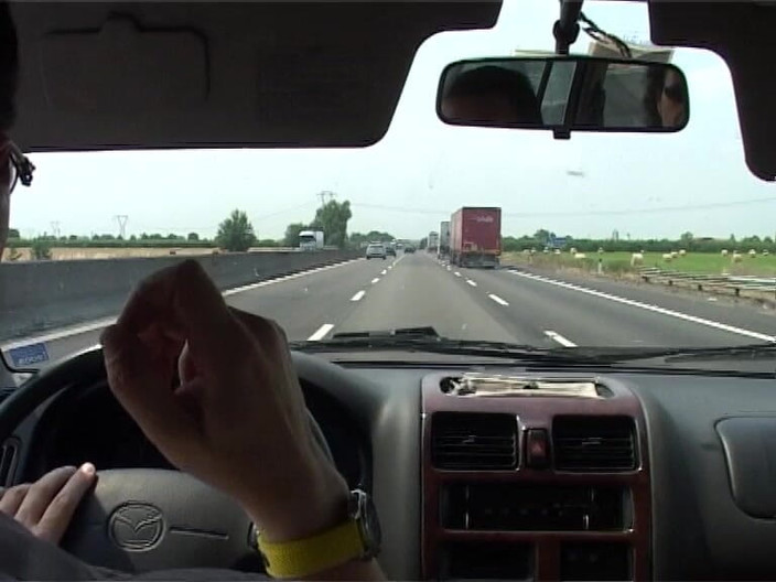 King Of Amateur: 请干我的淫荡老婆