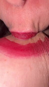 Chupando mi teta leche w labial Areola