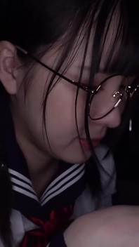 娃娃喜欢幸福与黑头发挑逗在一个顽皮的暴露改头日期第 ep-5
