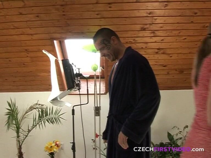 Czech First Video: Чешское первое видео 28: превосходная анальная крошка