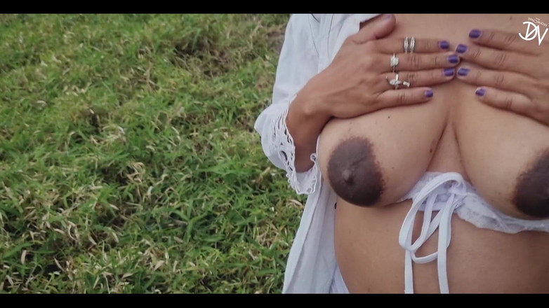 MarieChell: Zastavil jsem se v malém domě na silnici, abych si...