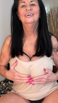 Pamper My Huge Saggy Tits Homemade Fun