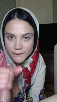 Hijabi casada menina fodida por seu meio-irmão