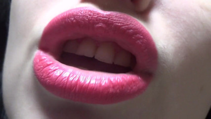 Goddess Misha Goldy: Kissing and duck face with big pink lips