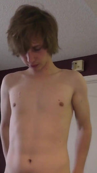 Decimovaná teen hole creampie