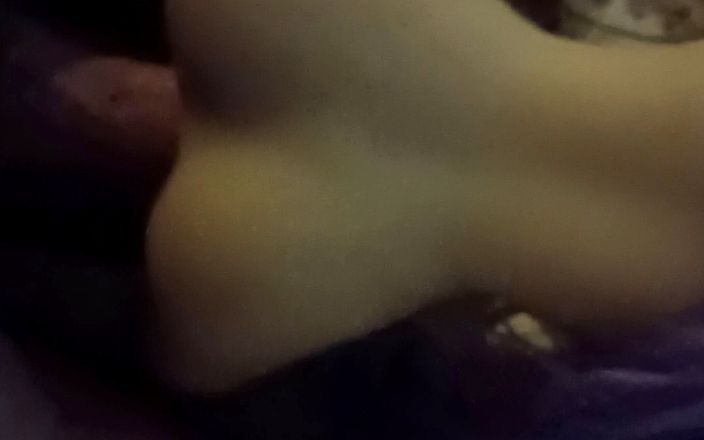 Uhri: Fuckdoll - Nicole se la follan