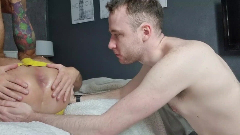 gaynaughtywelsh: Trojka s pracovní vysokou školou a manžel pověsil velký péro