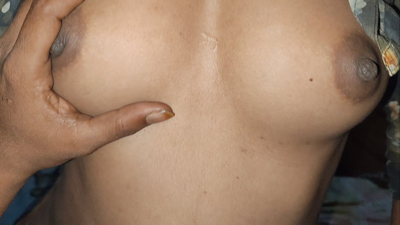 Rozi: Neodolatelná přitažlivost s mojí přítelkyní