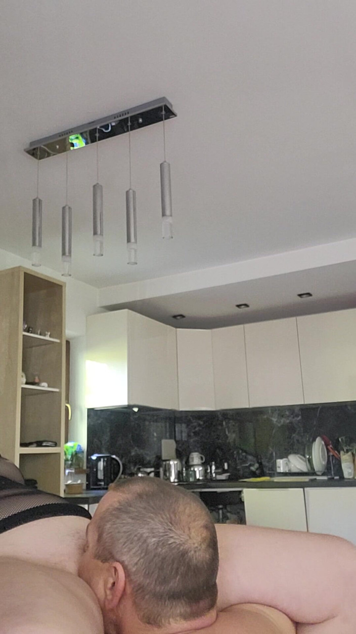 Kubnat: Morning Sex in the Kitchen