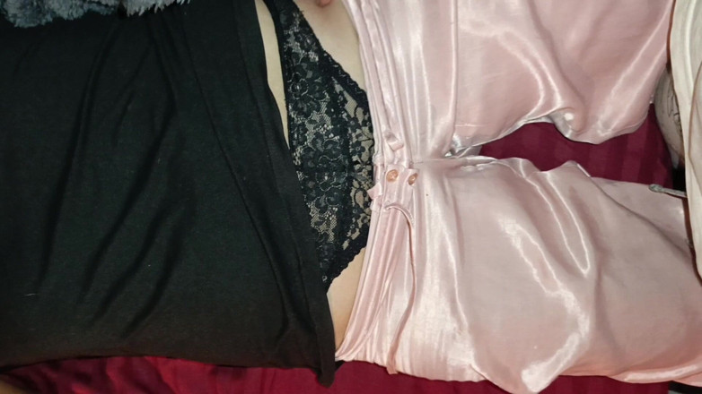 Karely Ruiz: La figliastra di mia moglie accetta di scopare dopo la...