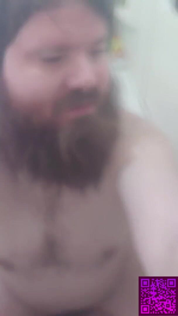 Au79: Tomando una ducha rápida