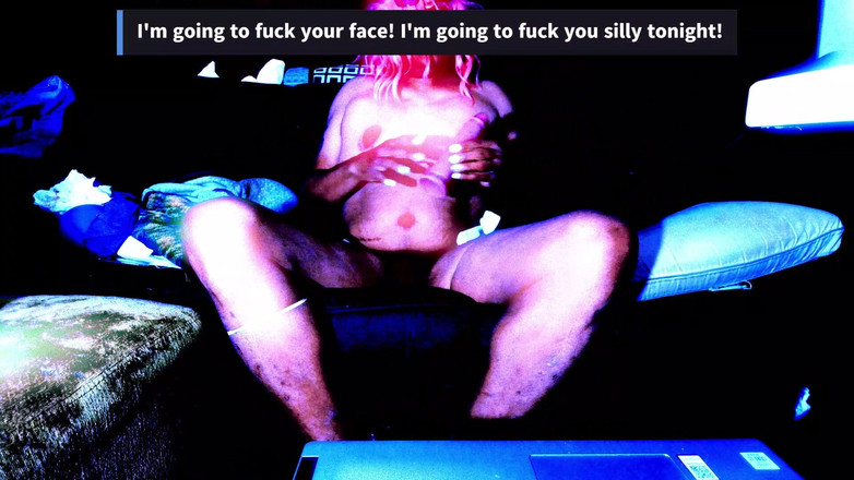 Giveittome972: Kennedy sprosté řeči N divočí na gauči s balónkem