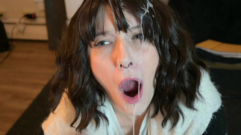 Missellie8: Naive Condom Education