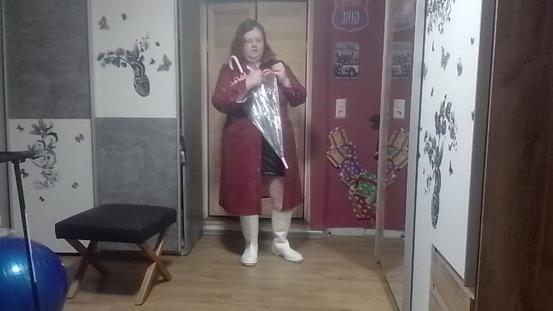 tammara big: Сьогодні оббризкай мене на парасолю